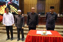 Presiden Jokowi ingin Tol Padang-Pekanbaru cepat selesai