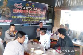 Kapolres Solok Selatan dekatkan diri ke masyarakat melalui Jumat Curhat