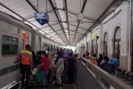 KAI Surabaya sediakan 10 ribu lebih tiket "Promo New Year Deals" harga terjangkau