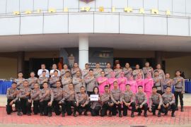 Penyambutan Bintara Remaja dan Tradisi Keluarga Asuh Bintara  Polda Kaltara