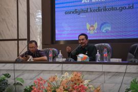 Pemkot Kediri luncurkan aplikasi "ASN Digital"