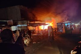 Warung kopi di Beureunuen ludes dilalap si jago merah