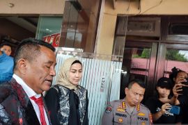 Venna Melinda  segera ajukan gugatan cerai