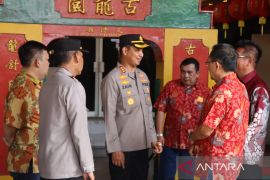 Jelang perayaan Imlek, polisi siapkan tim Jibom  Gegana PMJ di vihara
