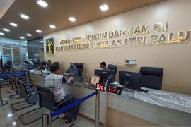 Imigrasi Palu perkuat kualitas layanan melalui budaya kerja SIGA MERAH