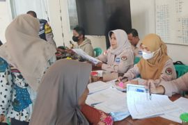 Disdukcapil Cirebon layani adminduk "jemput bola" hingga ke pelosok desa