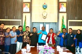 Kelompok Cipayung dukung Syah Afandin hingga 2029