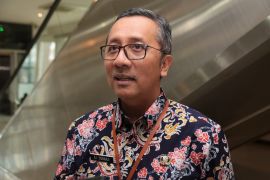 Belasan ribu blangko KTP elektronik di Surabaya dalam tahap pencetakan