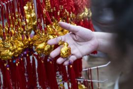 Album Asia: Menilik meriah dekorasi sambut Imlek di Jakarta dan Hanoi