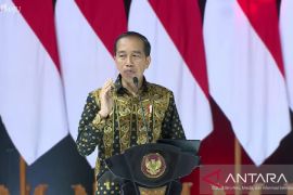 Presiden tegaskan kepala daerah jangan terima data "Asal Bapak Senang"