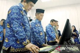 Untuk optimalkan pendapatan, Pemkab Bekasi cetak massal SPPT PBB