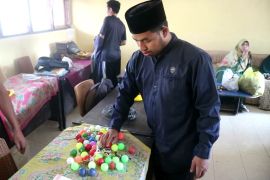 Sekolah di Lombok Tengah dilarang bawa lato-lato