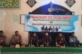 Warga Desa Luk Bayur Tabalong  ikuti safari dakwah