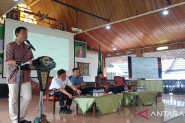 Bupati Batanghari minta jalan nasional Kecamatan Tembesi tetap dibangun