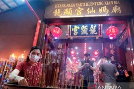 Perayaan malam Imlek di Makassar berlangsung kondusif