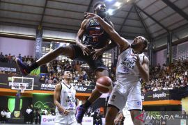 IBL: Bali United Basketball kalah tipis 69-68 dari Evos Thunder Bogor