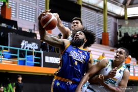 Ringkasan IBL Seri 1:Satria Muda di puncak klasemen sementara