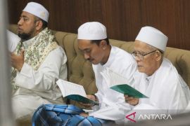 Bupati Saidi hadiri kegiatan keagamaan di Keraton Martapura
