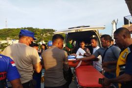 Kapal wisata tenggelam di Labuan Bajo berstatus barang bukti