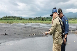 Jambi bangun kanal atasi banjir abu material vulkanik gunung Kerinci