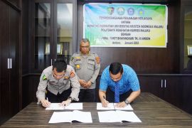 Polda Maluku-UKIM-Poltekkes jalin kerja sama layanan kesehatan