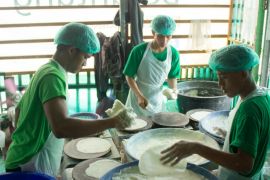 Usaha kulit lumpia mampu bertahan saat pandemi COVID-19