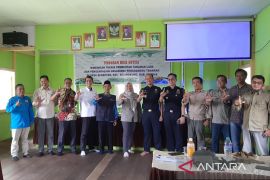 Bea Cukai sosialisaikan tata laksana ekspor untuk IKM di Sambas