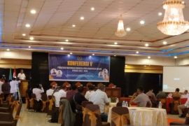 Bupati Kolaka buka konferkab PWI