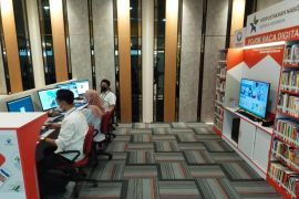 Pojok Baca Digital hadir di Mal Pelayanan Publik Siola Surabaya