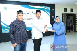 Isteri mantan Gubernur Kalsel era 70-an kunjungi HSU