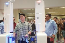 Imigrasi pasang 10 unit sistem pemindai otomatis di Bandara Soetta
