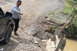 Dua jembatan rusak tergerus banjir di Aceh Tamiang