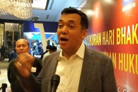 Imigrasi cabut syarat rekomendasi Kemenag soal urus paspor umrah