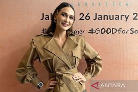 Ini tips Luna Maya jaga "mood" di segala situasi