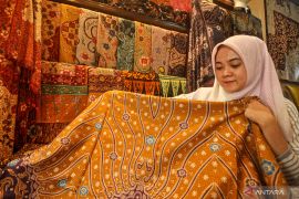 Pemkot imbau pegawai di Bengkulu gunakan batik 2 Oktober