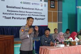 Semen Indonesia-Polresta Cilacap tingkatkan kesadaran hukum masyarakat