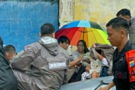 Brimob Polda Sulut turunkan 9 tim tanggulangi bencana di Manado