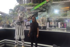 Juventus dan Edgar Davids temui fans sepak bola Indonesia