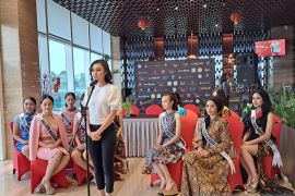 Puteri Indonesia Kathy Monica Kabe diminta angkat potensi Banten ke kancah internasional
