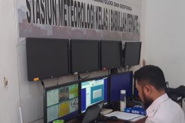 BMKG terbitkan peringatan gelombang ekstrem di Natuna