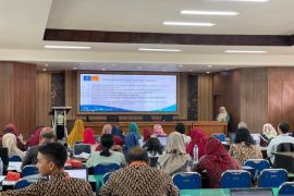 Smekdors menggandeng UGM latih guru akuntansi