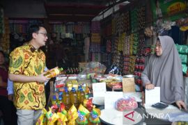 Wamendag tinjau pasar rakyat di Sulut Page 5 Small