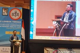 IDI Lombok Tengah menggelar simposium nasional perkuat kompetensi dokter
