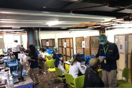 Ribuan petugas komunitas Bandara Bali ikuti vaksinasi booster tahap kedua