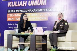 Kajati Jatim ajak mahasiswa jadi garda terdepan bijak bermedsos