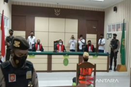 Terdakwa pembunuhan satu keluarga di Tanah Bumbu divonis mati