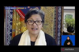 Indonesians urged to seek information on early prevention of cancer