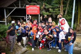 Asran Pemburu Sejarah dari Kota Balikpapan - Catatan Rizal Effendi*