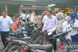 Sekda Bangka temukan motor dinas tak lunas pajak