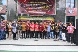 Kakanwil Kemenkumhan Riau ungkap keresahannya bersama insan pers